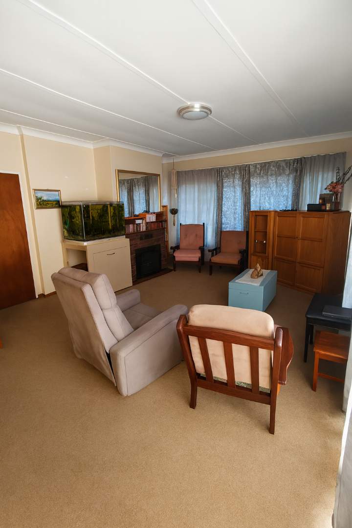 4 Bedroom Property for Sale in Fleurdal Free State